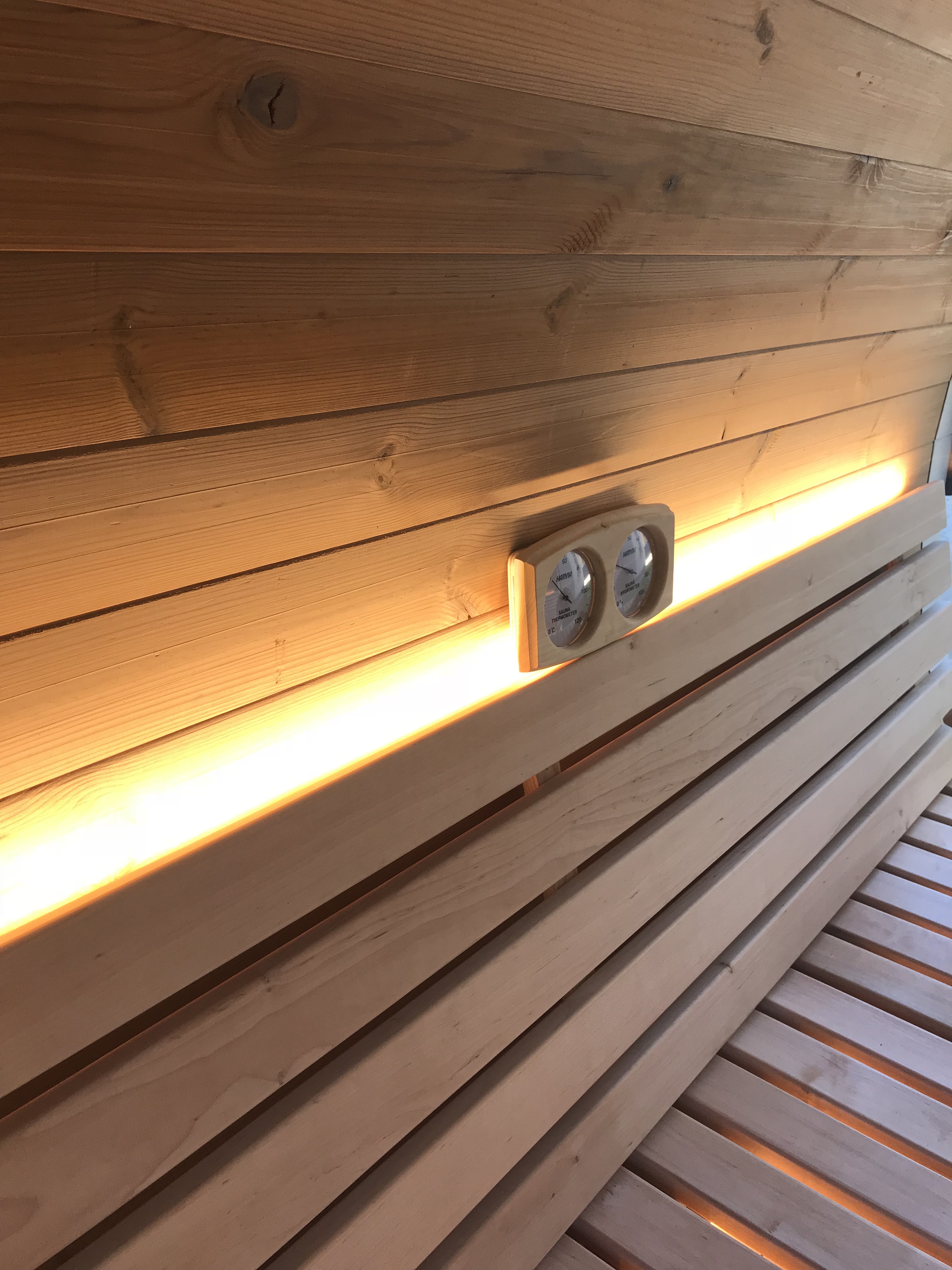 Thermometer  - Hygrometer Thermometer  - Hygrometer